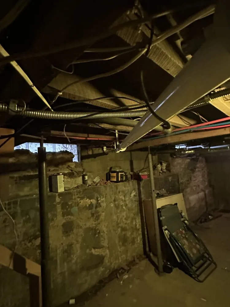 Slide of Leasher’s Home Solutions