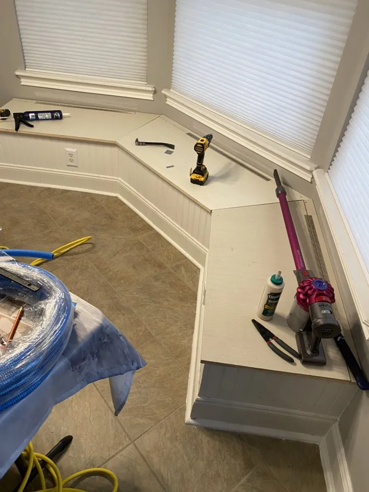 Slide of LeBlanc Design