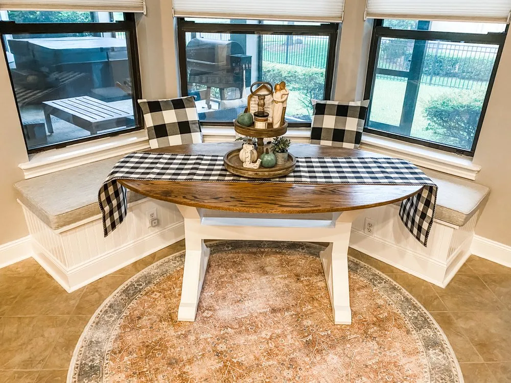 Slide of LeBlanc Design