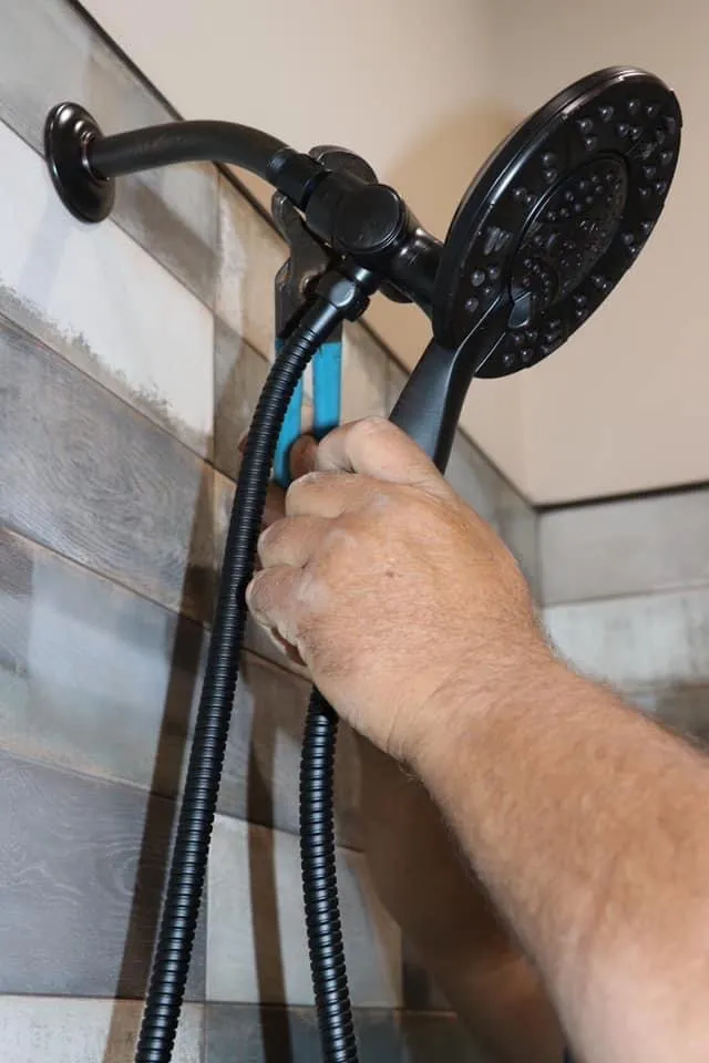 Slide of Lee Plumbing