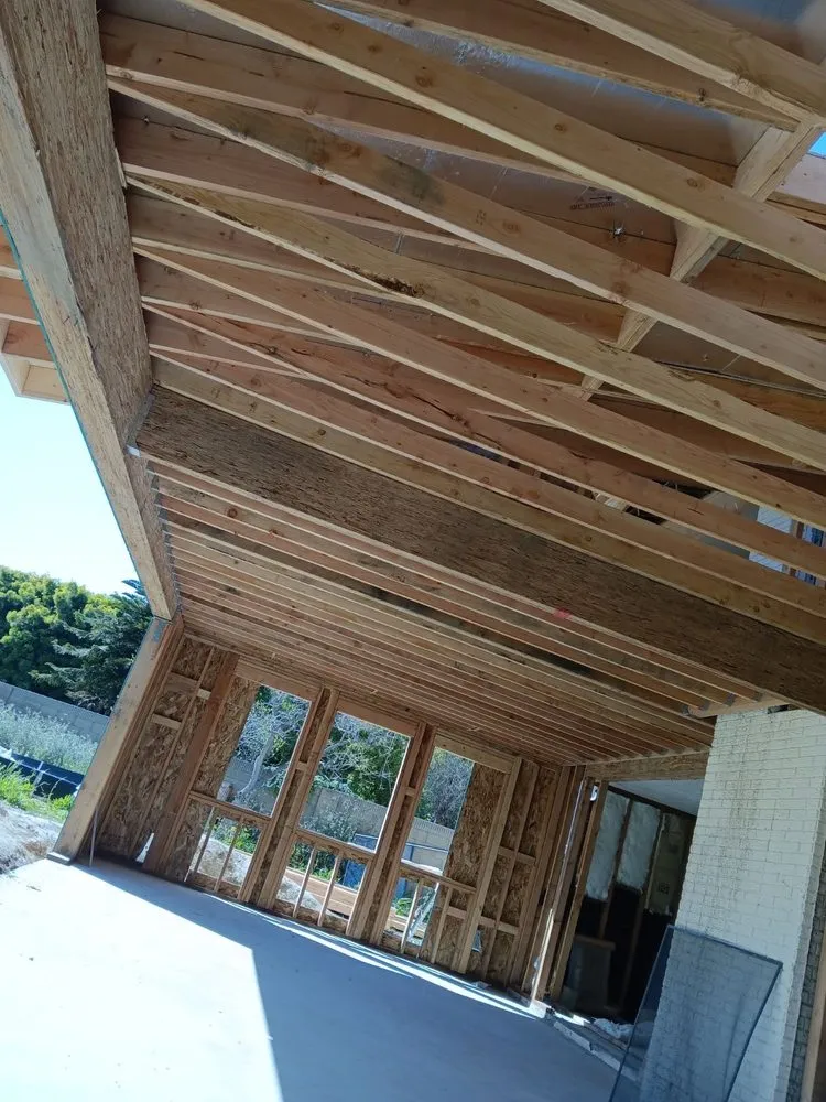 Slide of Lee Thanh Construction