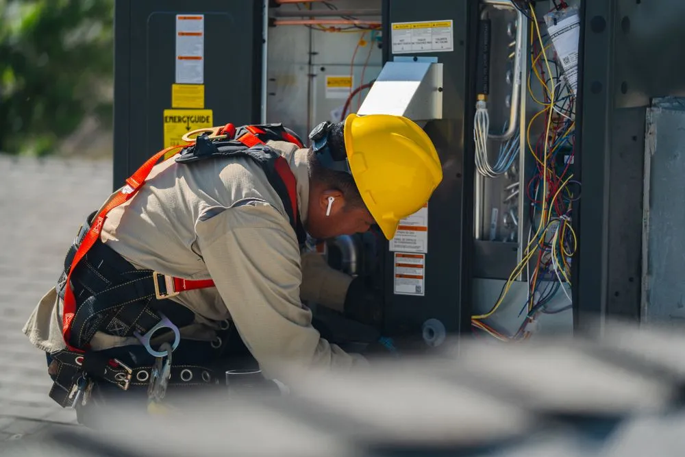 Top-rated water heater service for homes in Fresno, CA by Lee's Air, Plumbing , Heating & Roofing