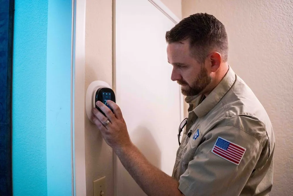 Slide of Lee's Air, Plumbing, & Heating