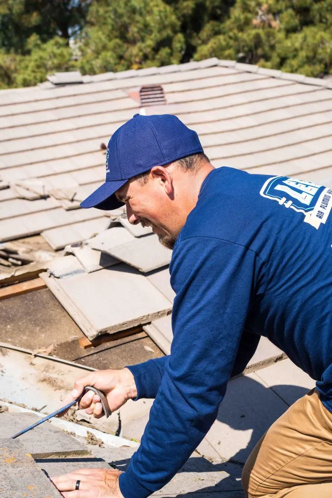 Slide of Lee's Air, Plumbing, Heating, & Roofing