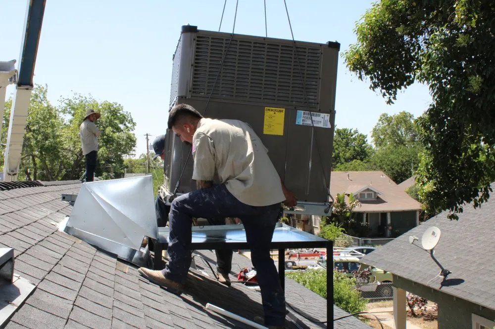 Slide of Lee's Air, Plumbing, Heating, & Roofing