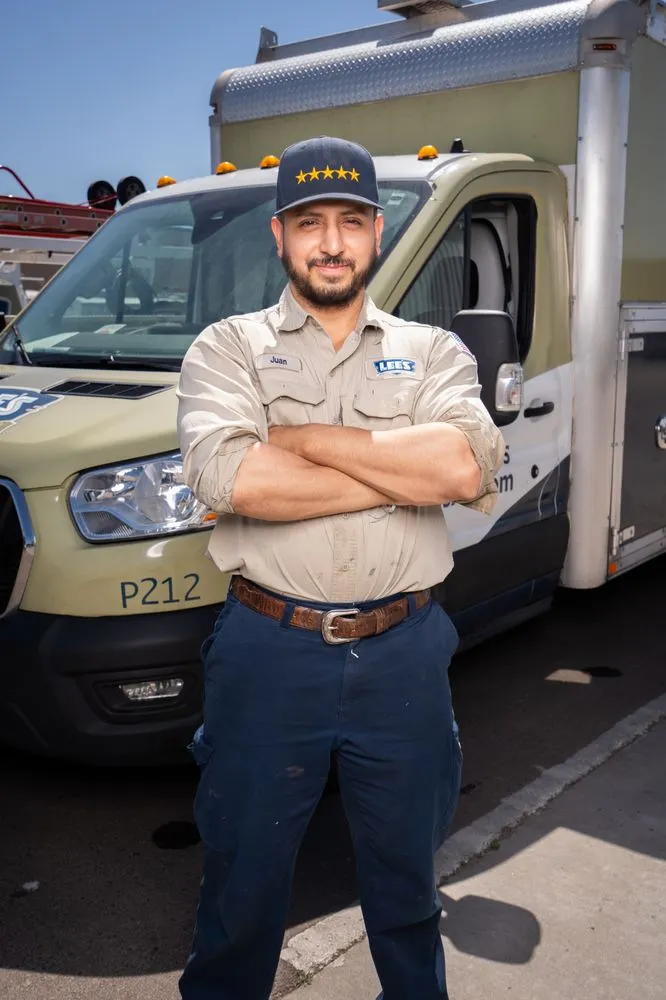 Slide of Lee’s Air, Plumbing, Heating & Roofing