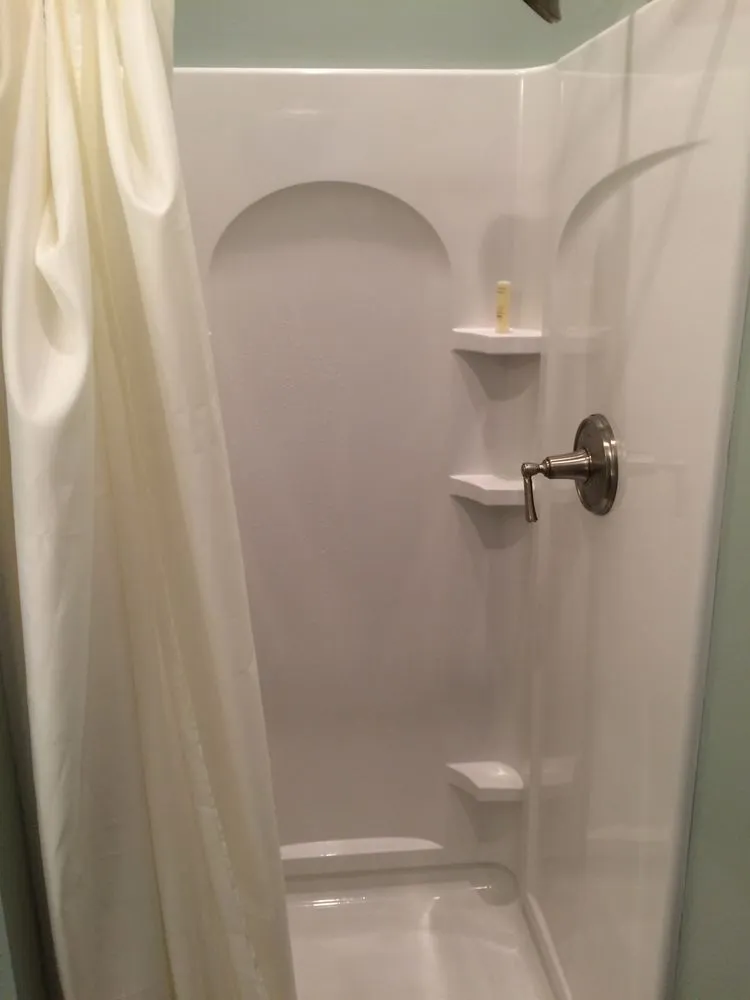 Slide of Lee's Plumbing and Remodeling/plumbing contractor