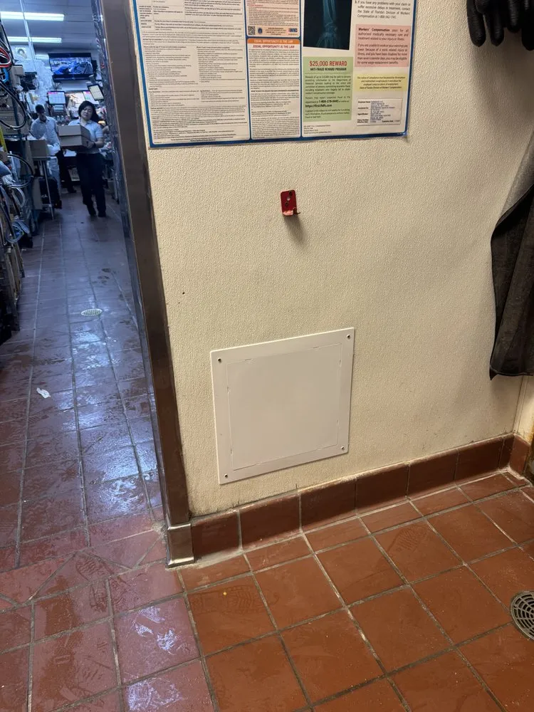 Slide of Lee's Plumbing