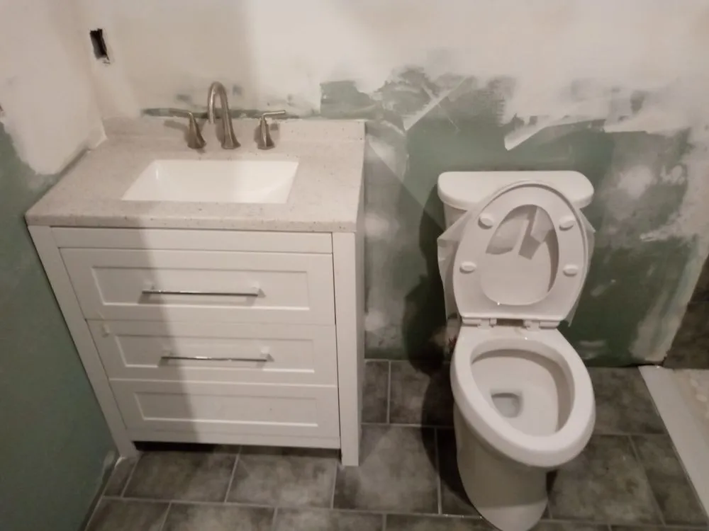 Slide of Lee's Plumbing Service