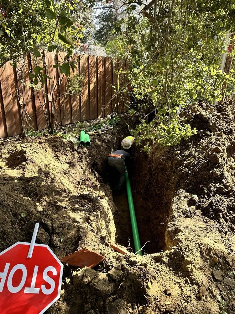 Slide of Lemus Plumbing