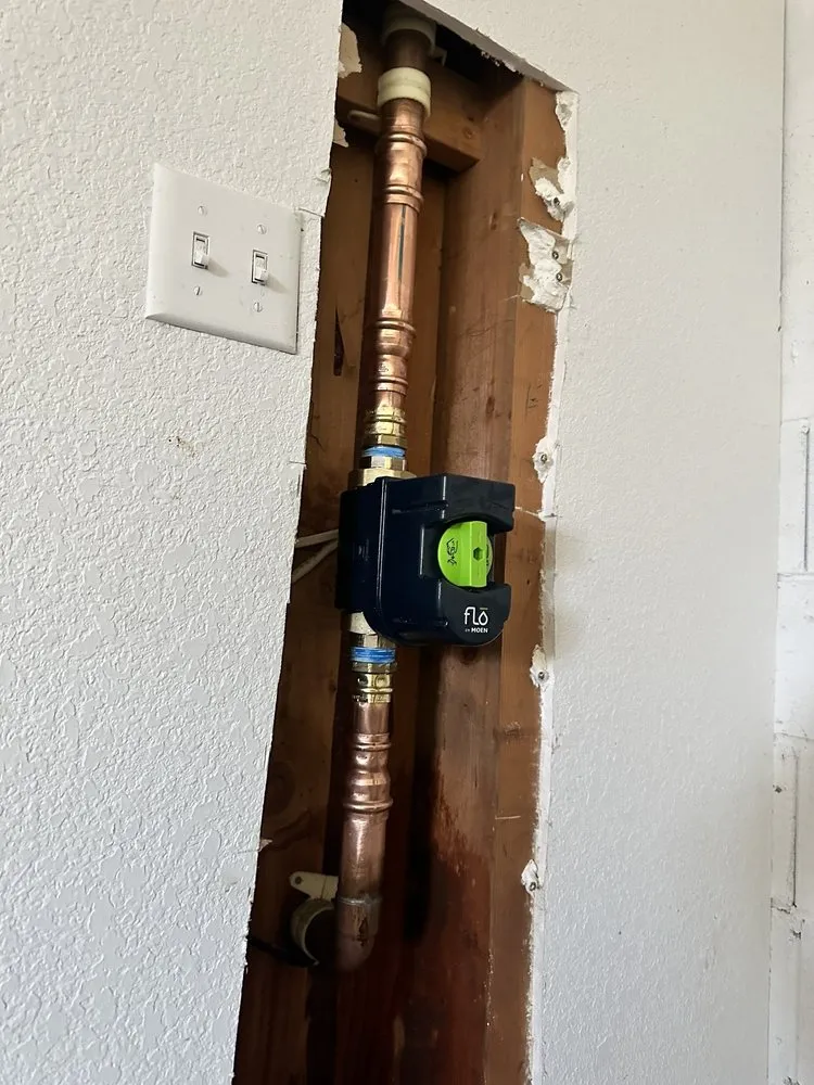 Slide of Lemus Plumbing