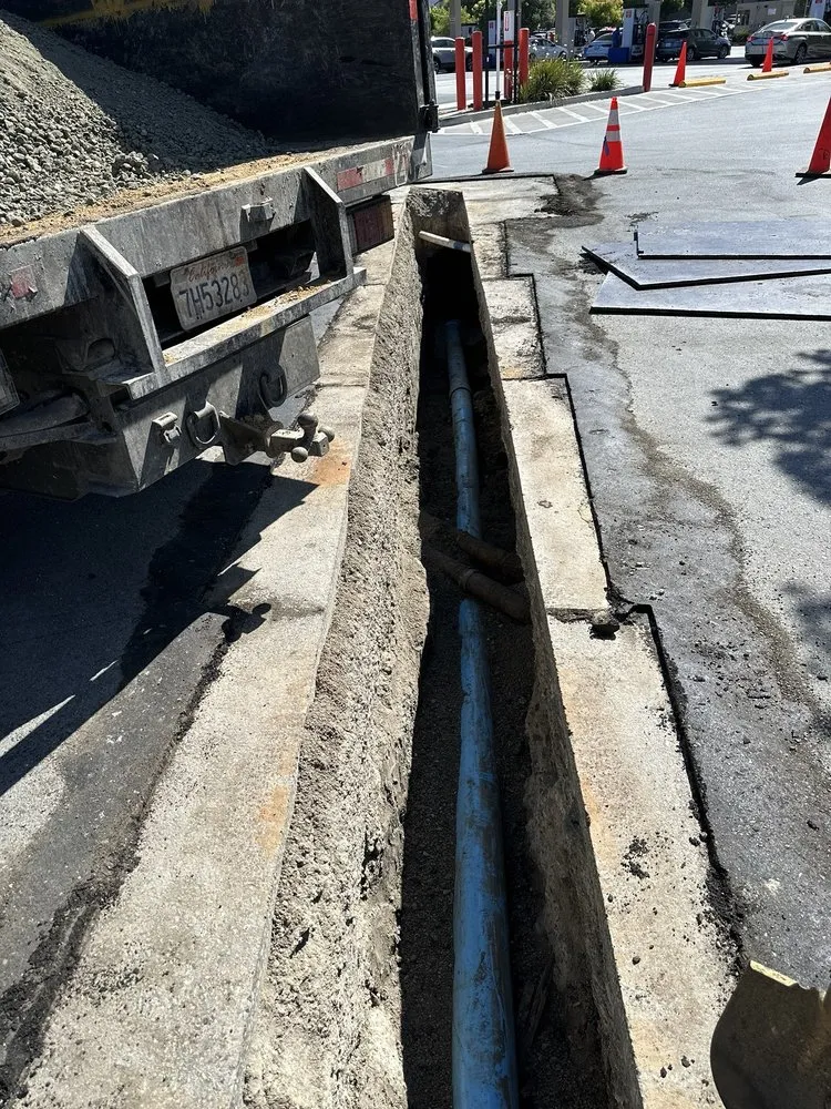 Slide of Lemus Plumbing