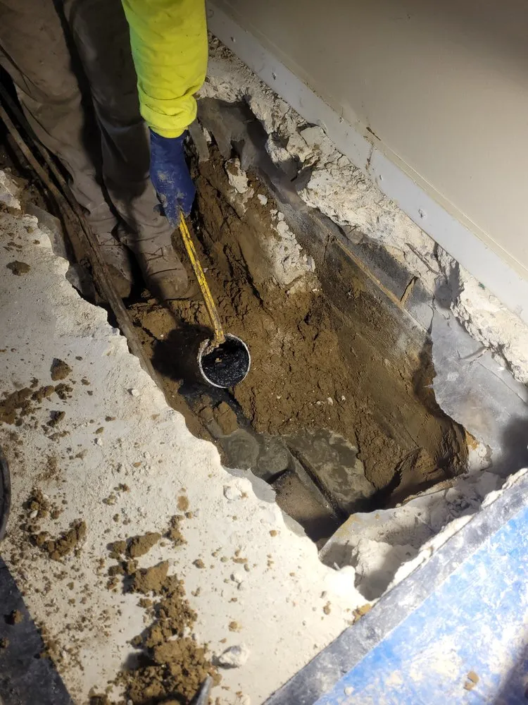 Slide of Len The Plumber