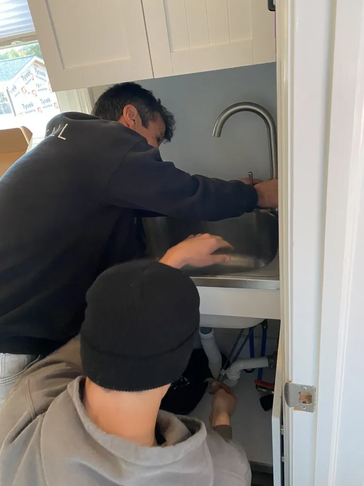 Slide of Lenny's Plumbing & Heating