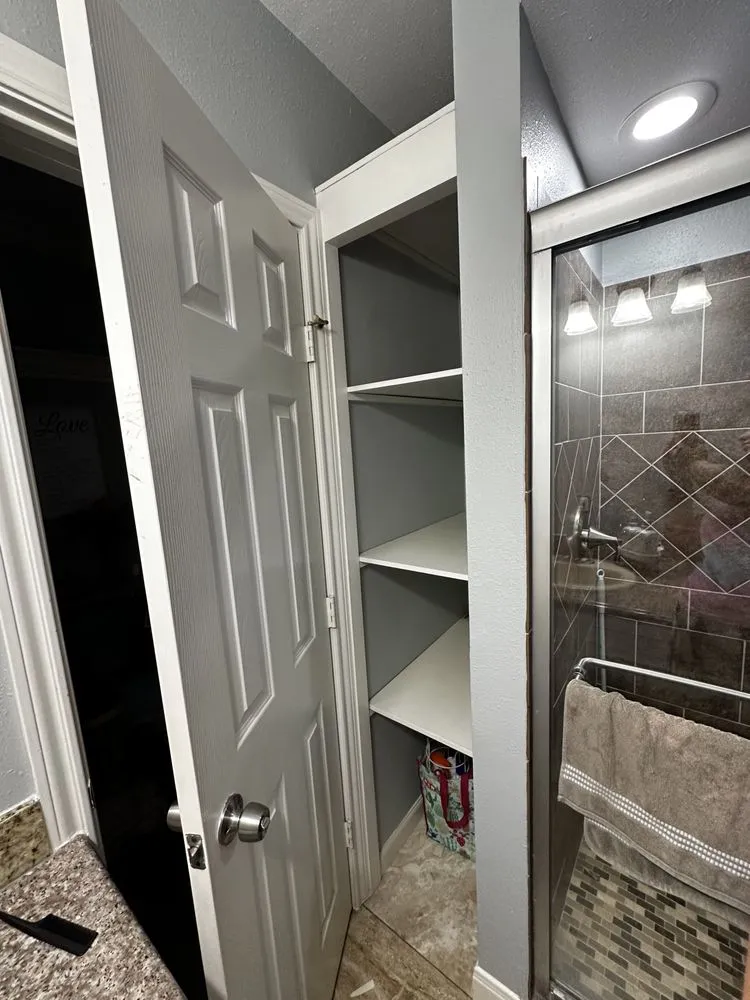 Trusted plumbing repair experts serving Galveston, TX - Leo Chavez Remodeling