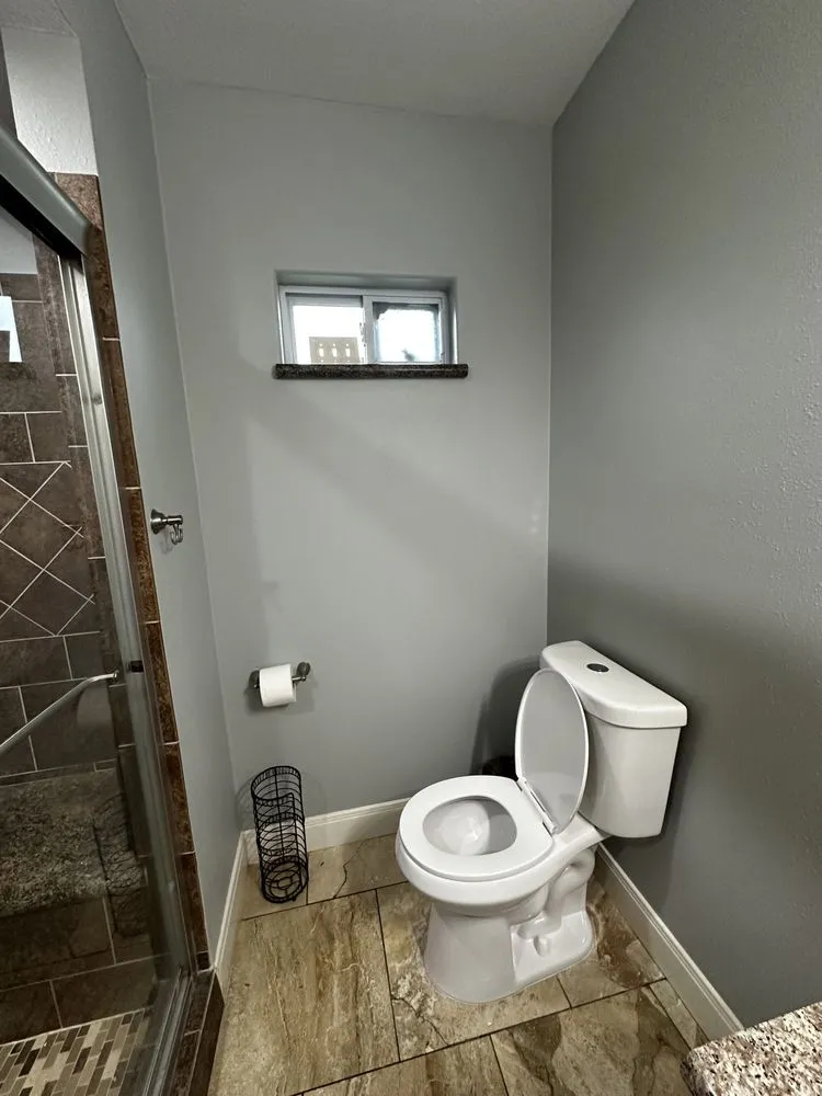 Slide of Leo Chavez Remodeling