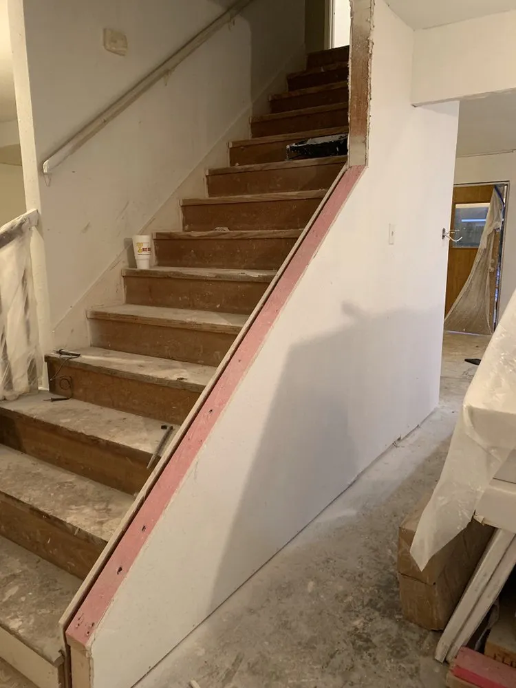 Slide of Leon Angel Constructors