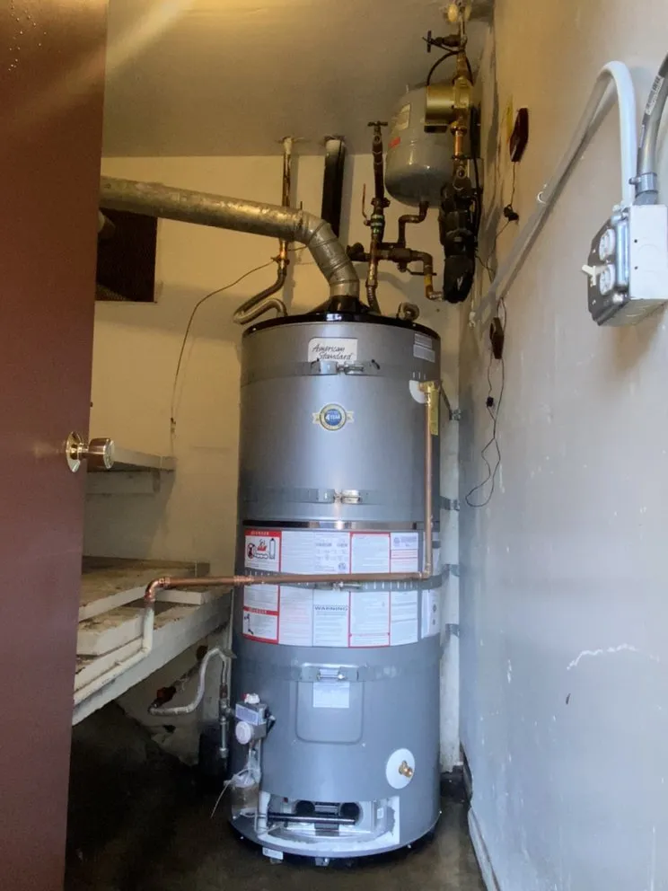 Slide of Leon Plumbing Company