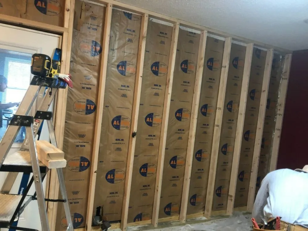 Slide of Leonel Construction Services