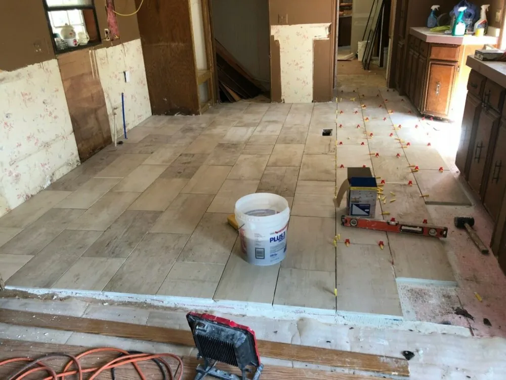 Slide of Leonel Construction Services