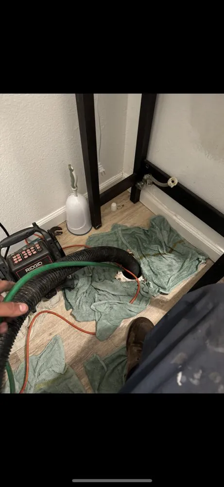 Slide of Leon’s Plumbing