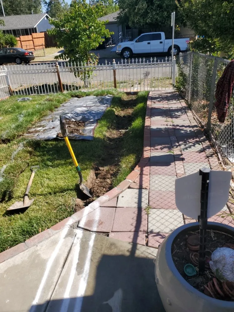 Slide of Leon's Rooter Plumbing