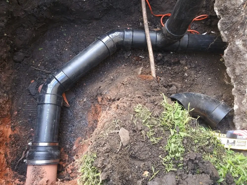 Slide of Leo's Plumbing Repair