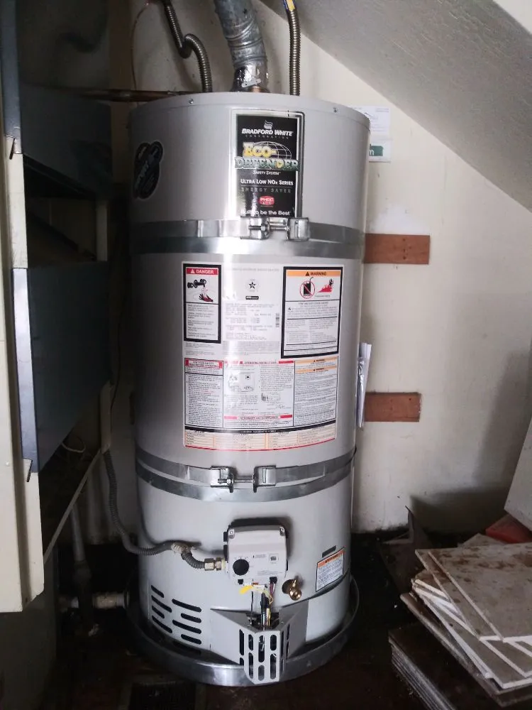 Slide of Leo's Plumbing Repair