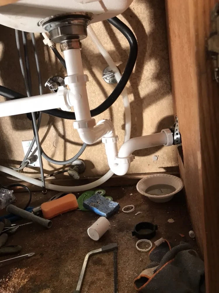 Slide of LeosPlumbing24Seven