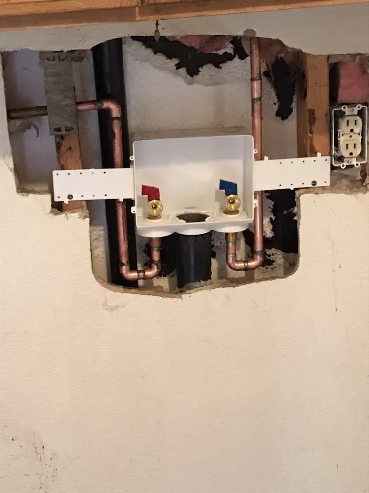 Slide of LeosPlumbing24Seven