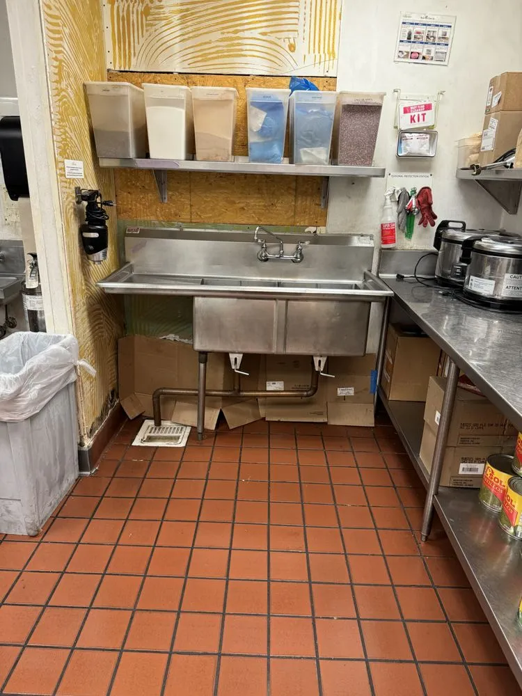 Slide of LeosPlumbing24Seven