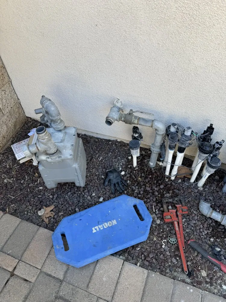 Slide of LeosPlumbing24Seven