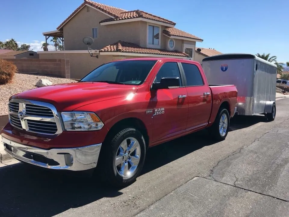 Slide of Les' Plumbing Service