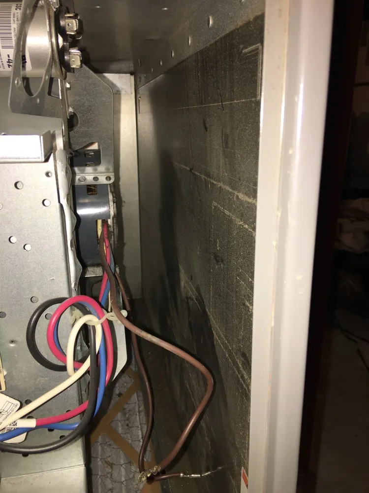 Trusted plumbing repair for homes in Lombard, IL by Leslie Heating Cooling Plumbing, & Electric