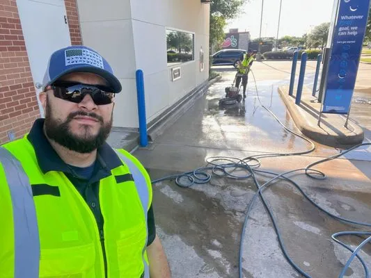 Lessen Home Services Logo