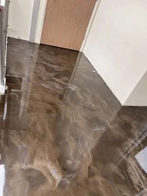 Level One Construction Logo