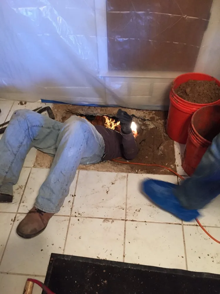 Slide of L&F Plumbing