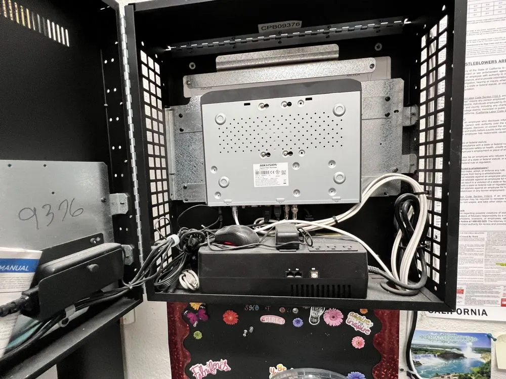 Slide of Light Emitting Electrical & Handyman Services