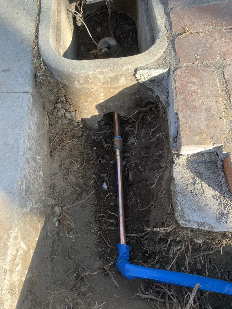 Slide of Lightning Plumbing & Rooter