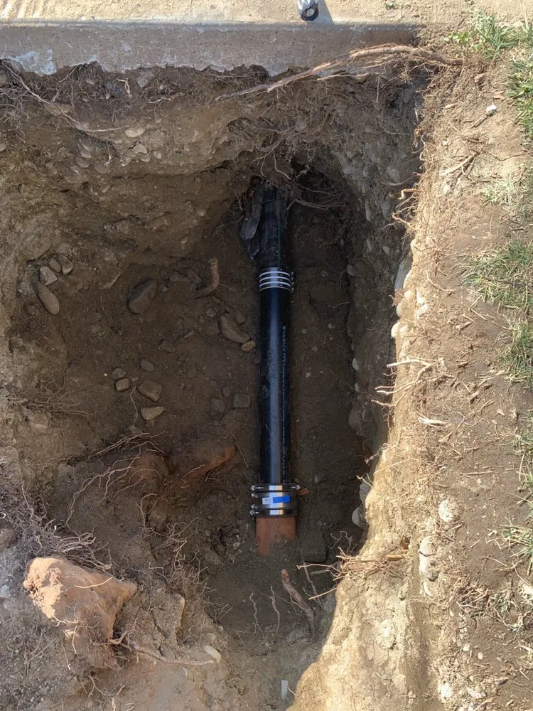 Slide of Lightning Plumbing & Rooter