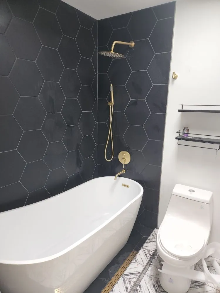 Slide of Lil Green Plumbing & Sewage llc