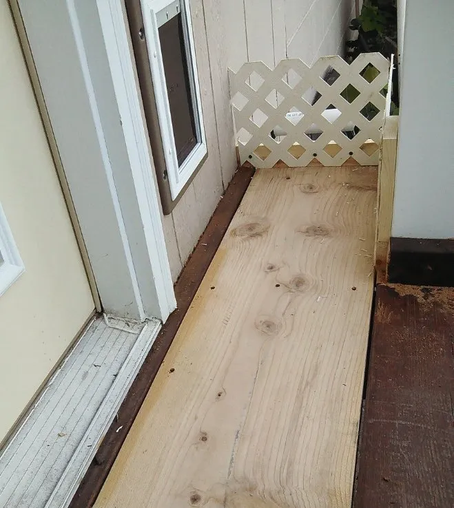 Slide of Lil John Handyman Service