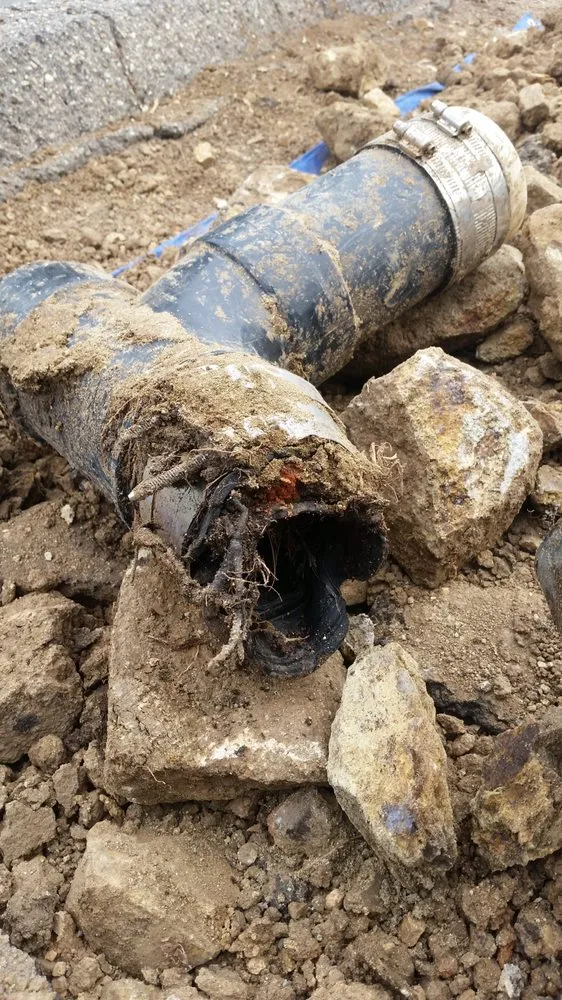 Slide of Lil John's Rooter & Plumbing