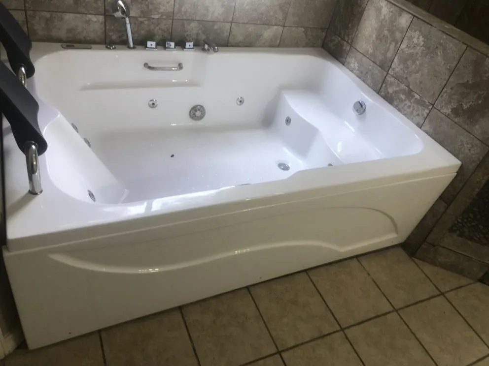 Slide of Limitless Plumbing