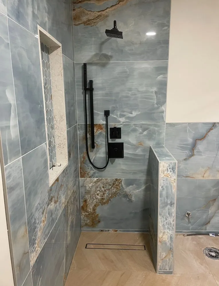 Slide of Linares Handyman