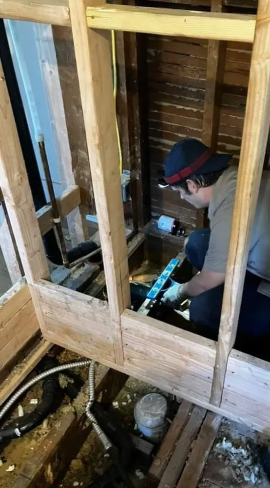 Slide of Lincoln Pipe Plumbing