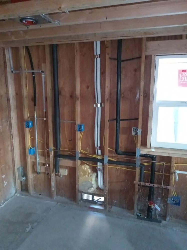 Slide of Lincoln Pipe Plumbing