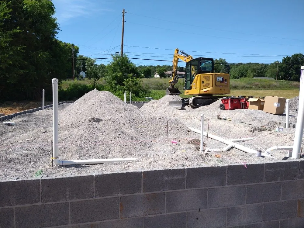 Slide of Lindsay's Excavation and Plumbing