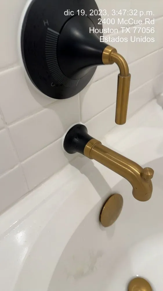 Slide of Lions Solution Contractor