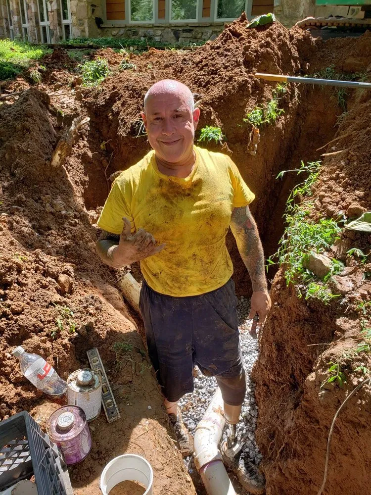 Slide of Lira Plumbing